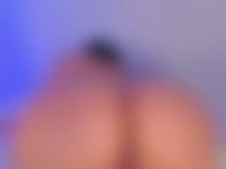 Live cam show with natashaharpper - Colombia on StripNow