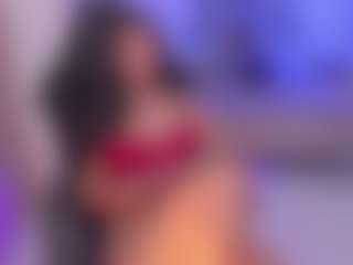 Live cam show with Louane Bour - Shaved on fuck-show.com