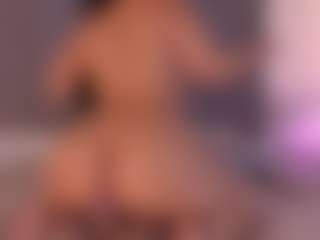 Sari Garcia's Live Sex Cam Show