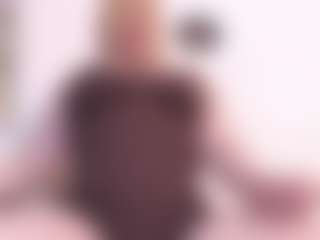 Live cam show with marshmellouw - Riding on xplaylive.com