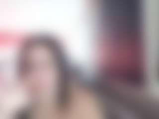 Live cam show with WORLD'S GREATEST COCK RATER - Cougar on Camsoda