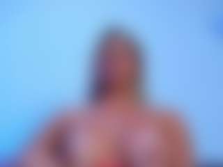 Live cam show with sarahowens - Sucking on live18s.com