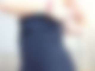 Live cam show with sarahowens - Implants on xDating