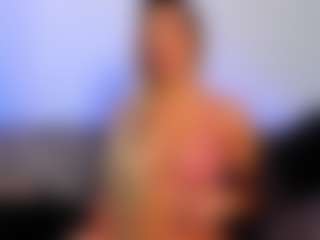 Live cam show with sarahowens - Blowjob on CamSodaAdn