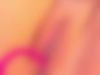 Live cam show with sarahowens - Sucking on Camsoda