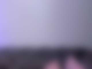 Live cam show with sarahowens - Sucking on CamwithHer