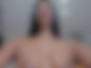 xcarlet milf's Live Sex Cam Show