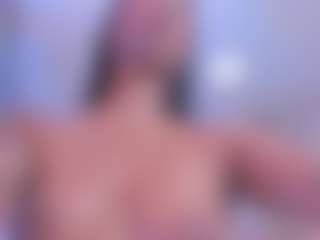 xcarlet milf's Live Sex Cam Show