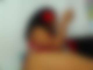 Live cam show with gianasmith - Hairy on TastyBlacksLive