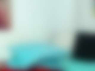 Live cam show with gianasmith - Hairy on Uber Horny