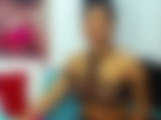 Live cam show with gianasmith - Bedroom on friskycurves.com