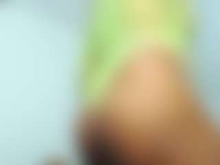 Live cam show with gianasmith - Hairy on fapnchat