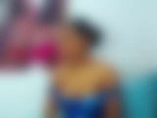 Live cam show with gianasmith - Hairy on SpunkLive