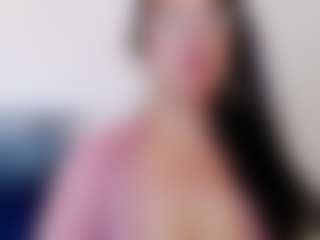 tayevans's Live Sex Cam Show