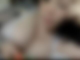 Cecilia's Live Sex Cam Show