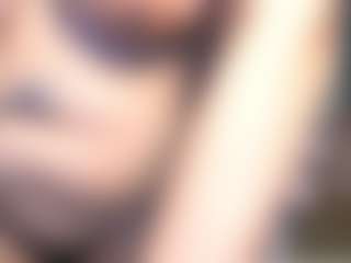 Live cam show with KaliRx - Outside on livesuperchat.net