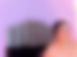 Live cam show with saramontoya - Strapon on Camming Site