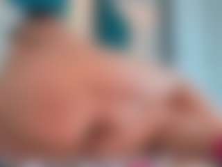 Live cam show with saramontoya - Strapon on livesuperchat.net