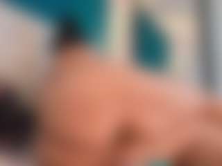 saramontoya's Live Sex Cam Show