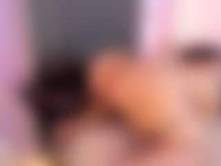 Live cam show with saramontoya - Strapon on Porn Luv