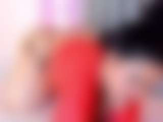 Live cam show with saramontoya - Strapon on TottyGirls