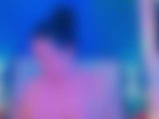 Live cam show with saramontoya - Strapon on Camsoda