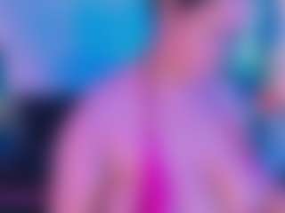 Live cam show with saramontoya - Strapon on Camsoda