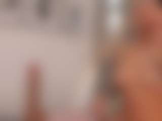 Live cam show with Anny Luna - Orgasm on fapnchat