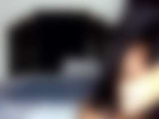 chaneldreamzz's Live Sex Cam Show