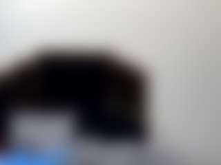 chaneldreamzz's Live Sex Cam Show