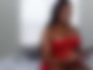 chaneldreamzz's Live Sex Cam Show