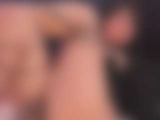 Live cam show with Kathy - Messy on StripNow