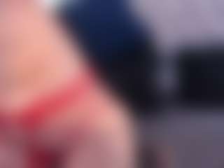Live cam show with Kathy - Petite MILF on 1on1-livenow