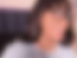 Live cam show with Kathy - Brown Hair MILF on live18s.com