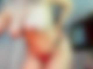 Rebe MILF webcam performer live streaming