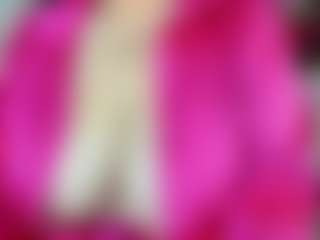 Live cam show with Rebe - Middle Aged on AdultVida.com