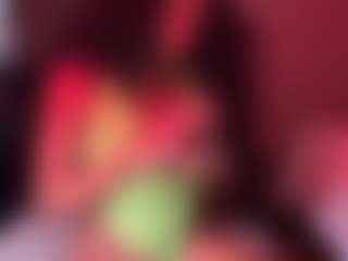 Iluvsaffire Bleu's Live Sex Cam Show