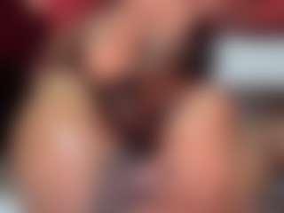 Iluvsaffire Bleu's Live Sex Cam Show