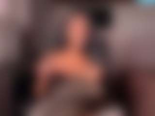 Iluvsaffire Bleu's Live Sex Cam Show