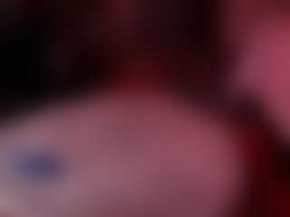 Iluvsaffire Bleu's Live Sex Cam Show