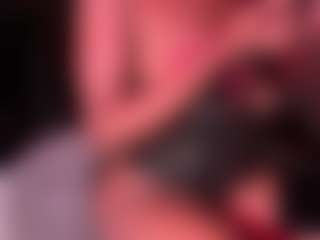 Iluvsaffire Bleu's Live Sex Cam Show