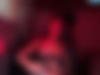 Iluvsaffire Bleu's Live Sex Cam Show