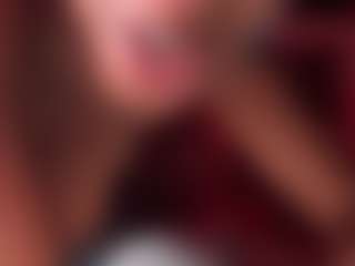 Iluvsaffire Bleu's Live Sex Cam Show