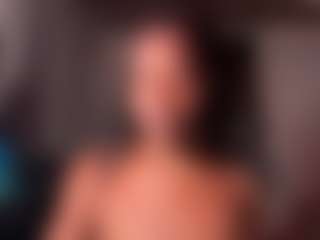 Iluvsaffire Bleu's Live Sex Cam Show