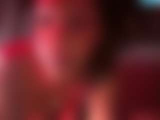 Iluvsaffire Bleu's Live Sex Cam Show