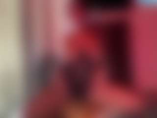 Iluvsaffire Bleu's Live Sex Cam Show