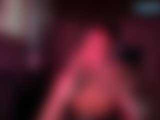 Iluvsaffire Bleu's Live Sex Cam Show