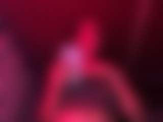 Iluvsaffire Bleu's Live Sex Cam Show