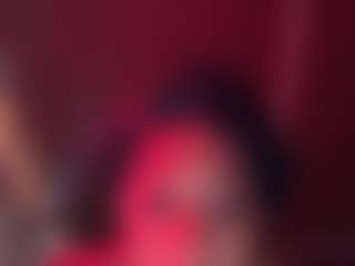 Iluvsaffire Bleu's Live Sex Cam Show