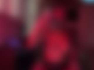 Iluvsaffire Bleu's Live Sex Cam Show